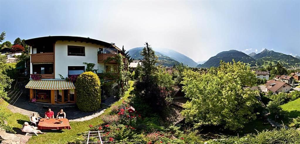 Bed and Breakfast Haus Kasimir Schruns Exterior foto